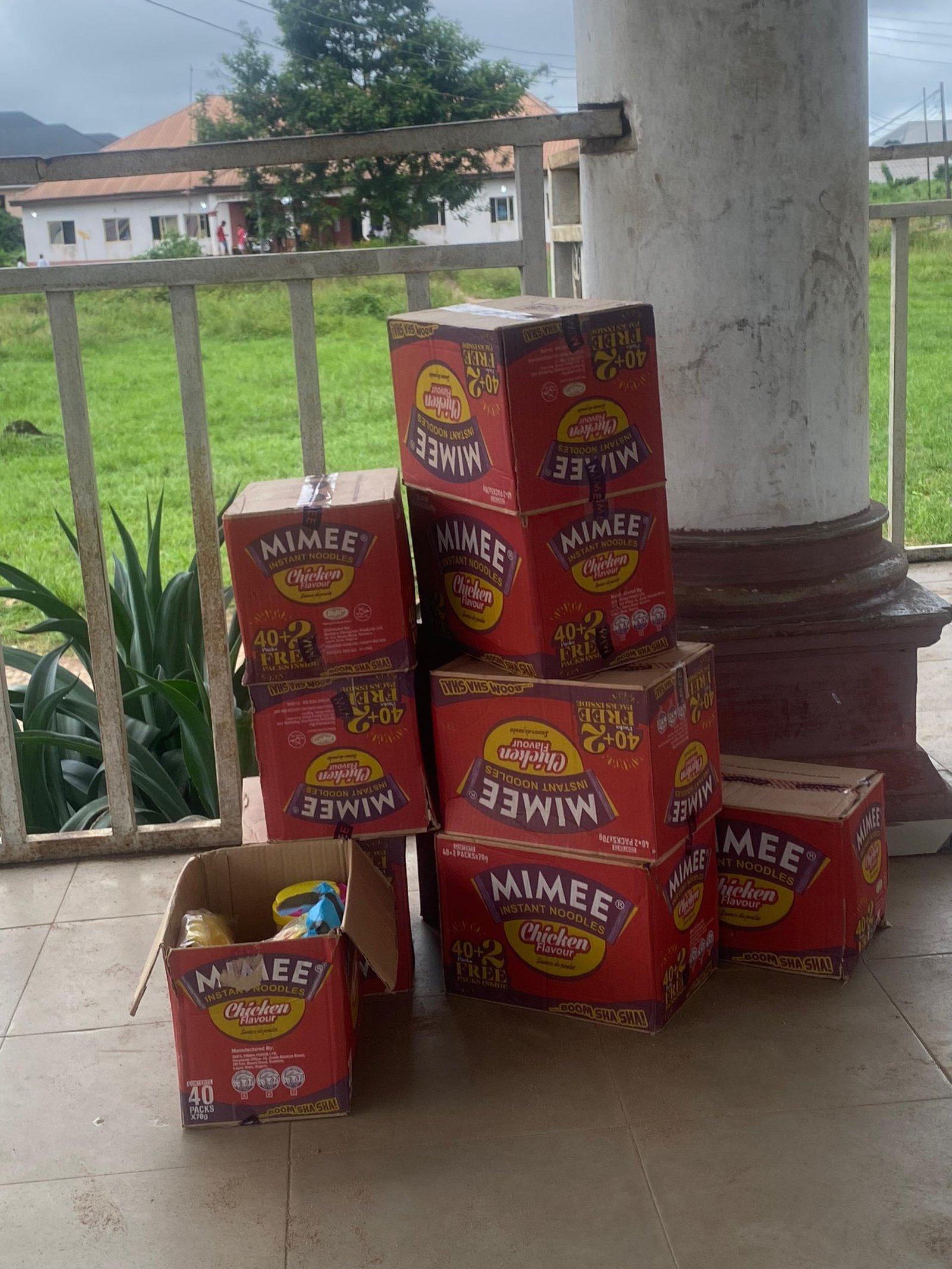 Noodles boxes